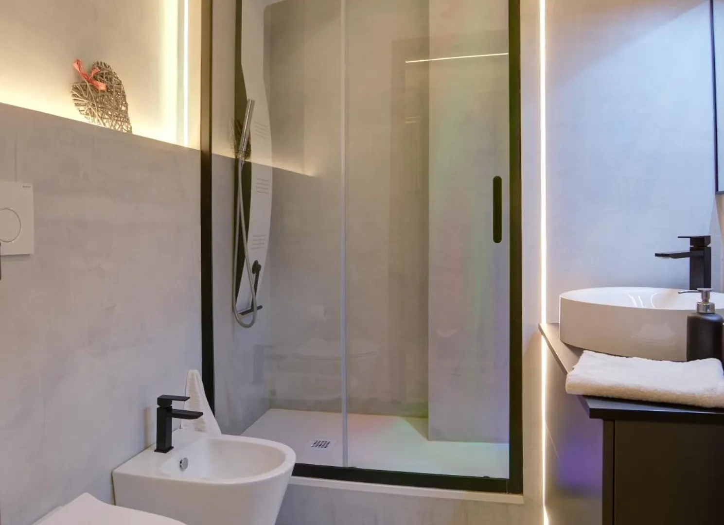 Top Floor Aparthotel Bentivoglio Catania Apartment